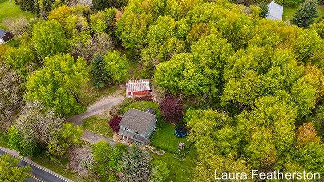 10451 Pine Island Drive Ne, Algoma Twp, MI 49345