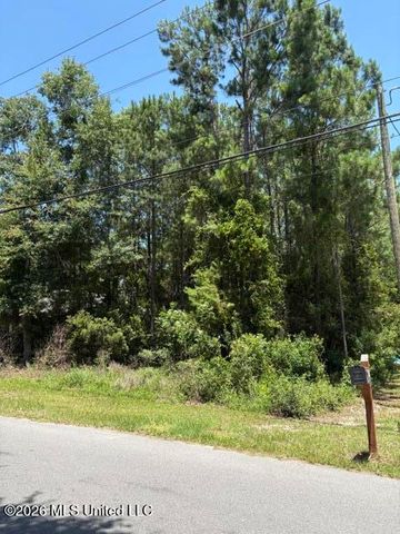 8716 Barnacle Boulevard, Ocean Springs, MS 39564