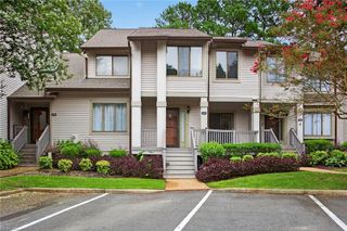 119 Inland View DR, Newport News, VA 23603