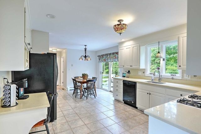 1 Greenwood Dr, Millis, MA 02054