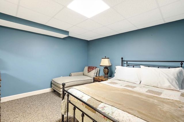1 Greenwood Dr, Millis, MA 02054