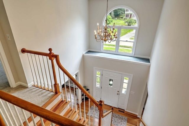 1 Greenwood Dr, Millis, MA 02054