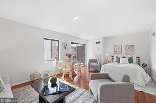 1718 P ST NW #809, Washington, DC 20036