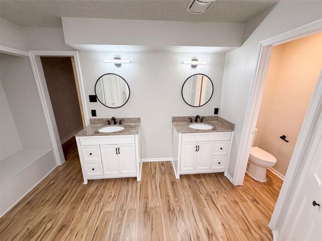 14923 Aspen Hills Drive, Houston, TX 77062