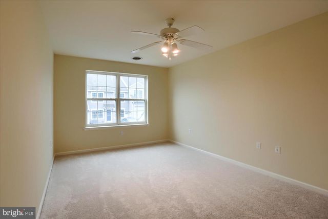 87 COURTYARD DR, Carlisle, PA 17013