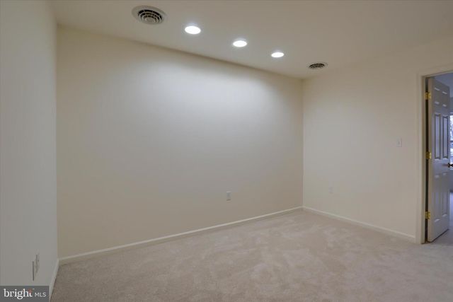 87 COURTYARD DR, Carlisle, PA 17013