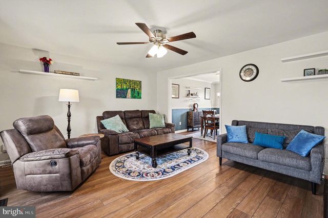 1 CROSSWOOD PL, Stafford, VA 22554