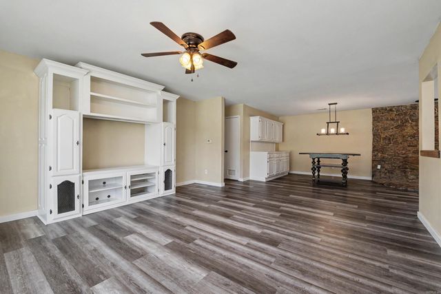48 E Main Street, Greenbrier, AR 72058