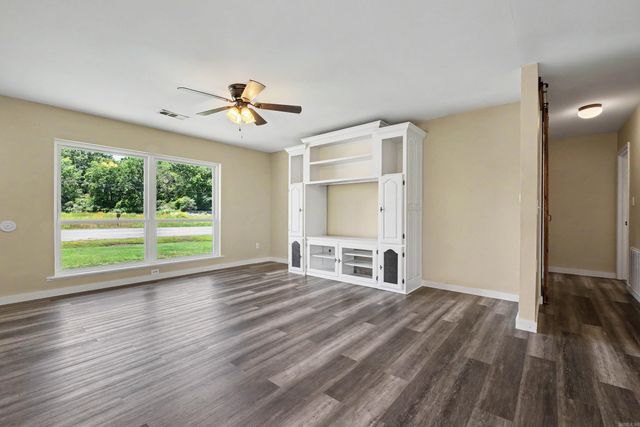 48 E Main Street, Greenbrier, AR 72058