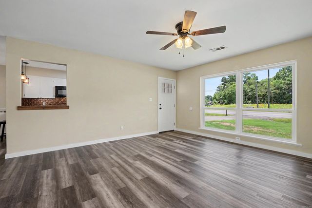 48 E Main Street, Greenbrier, AR 72058