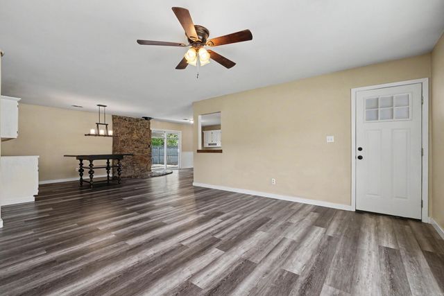 48 E Main Street, Greenbrier, AR 72058