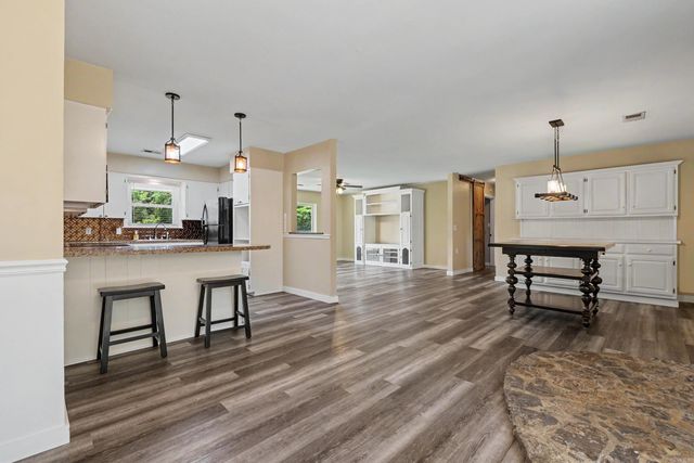 48 E Main Street, Greenbrier, AR 72058