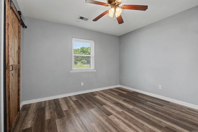 48 E Main Street, Greenbrier, AR 72058