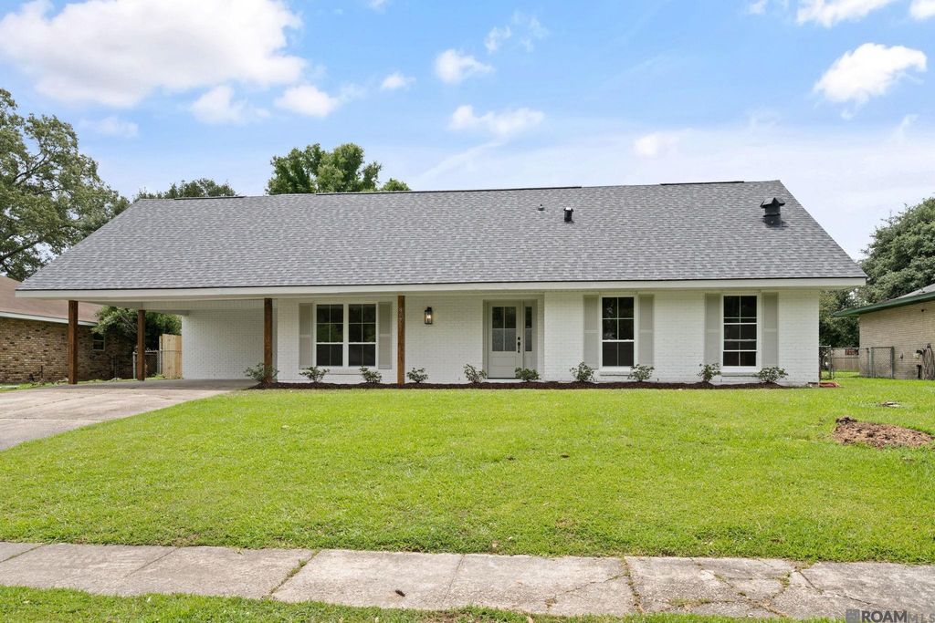 8872 Bayside Ave, Baton Rouge, LA 70806