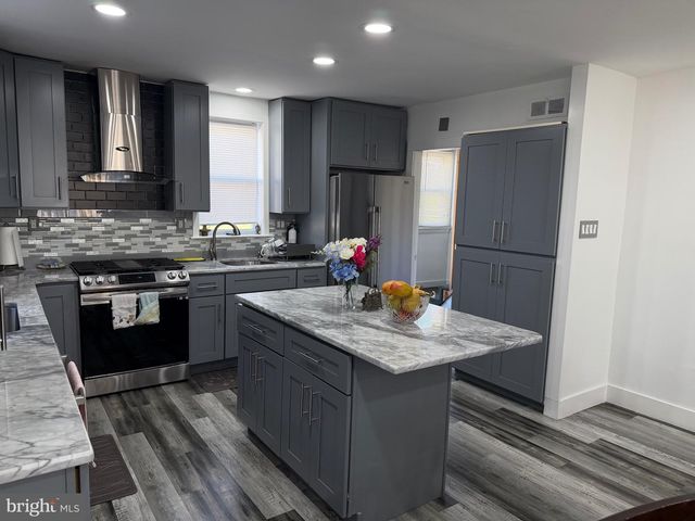 9966 VERREE RD, Philadelphia, PA 19115