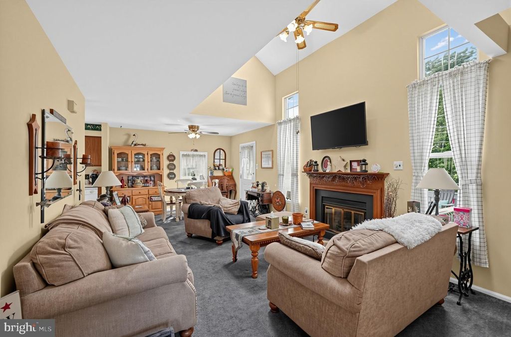 2798 JEAN DR, HATFIELD, PA 19440 — photo 4