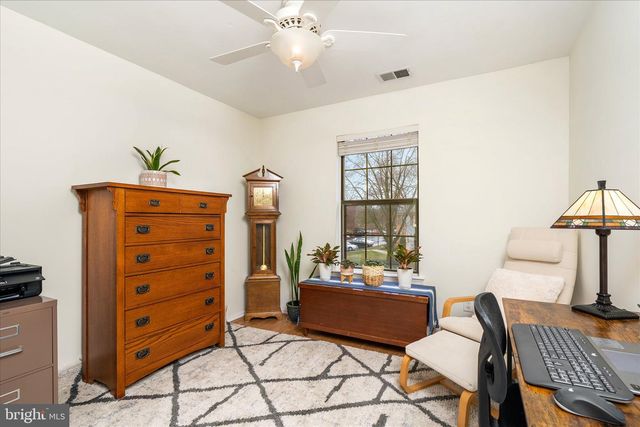 48 WYNDHAM PL, Robbinsville, NJ 08691