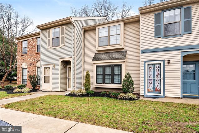 48 WYNDHAM PL, Robbinsville, NJ 08691