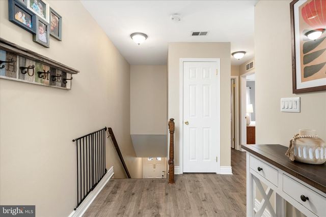 48 WYNDHAM PL, Robbinsville, NJ 08691