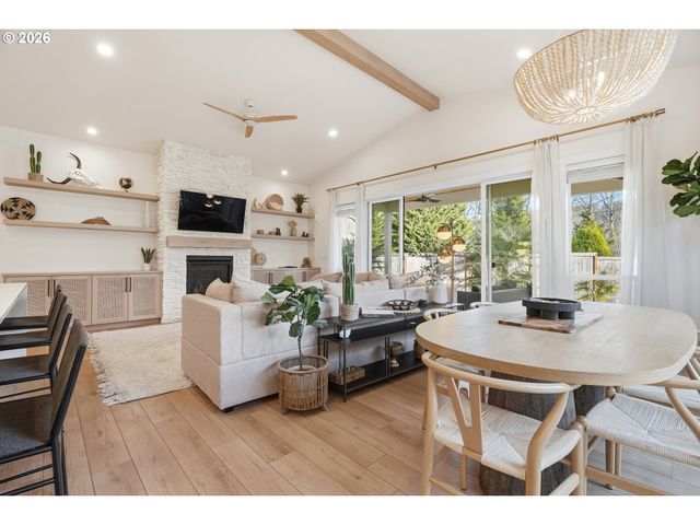 4114 ILLAHE RIVER Ct S, Salem, OR 97302