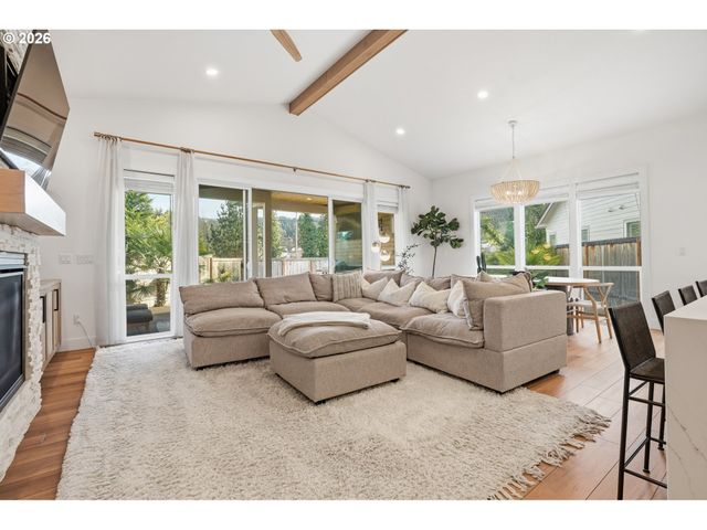 4114 ILLAHE RIVER Ct S, Salem, OR 97302