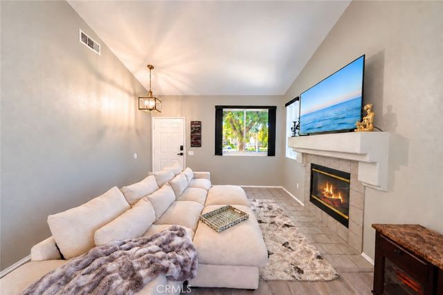 41168 Vincennes Court, Murrieta, CA 92562