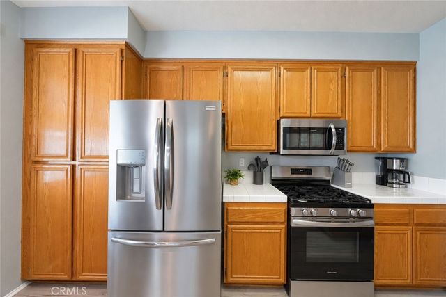 41168 Vincennes Court, Murrieta, CA 92562