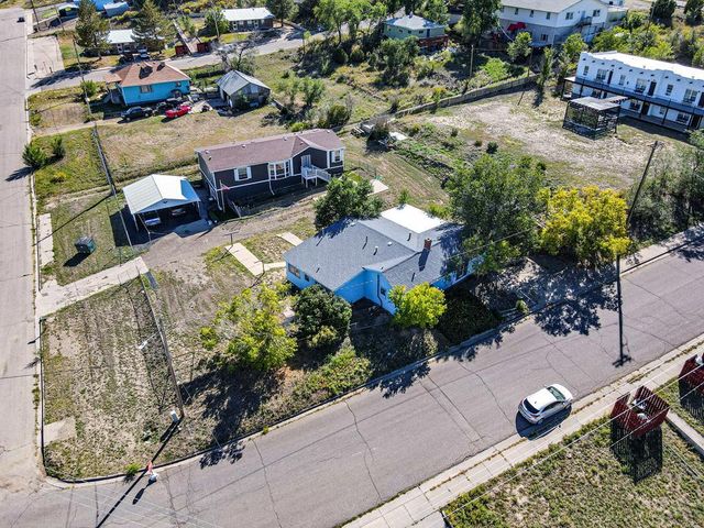 704 W Jefferson St, Trinidad, CO 81082
