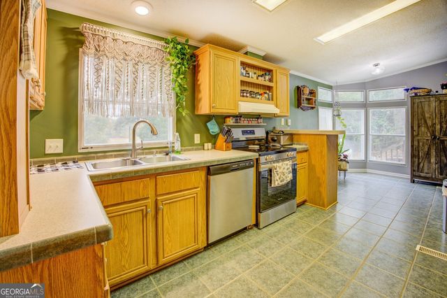 755 Lang Circle, Covington, GA 30014