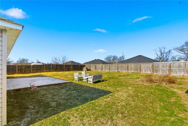 15124 White Fawn Drive, Garfield, AR 72732