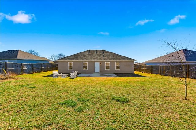 15124 White Fawn Drive, Garfield, AR 72732