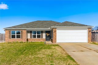 15124 White Fawn Drive, Garfield, AR 72732