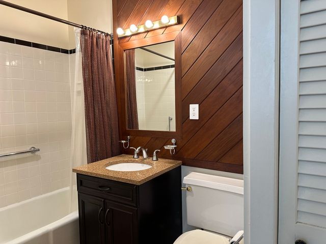 31 Bay State Rd 2, Boston, MA 02215