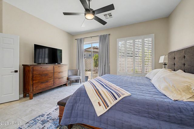 366 E KRISTA Way, Tempe, AZ 85284