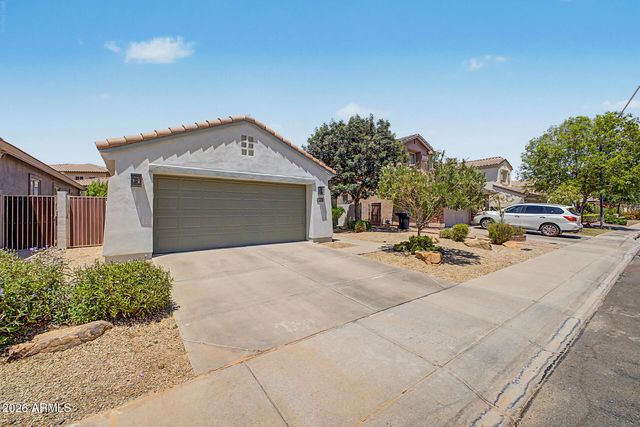 366 E KRISTA Way, Tempe, AZ 85284