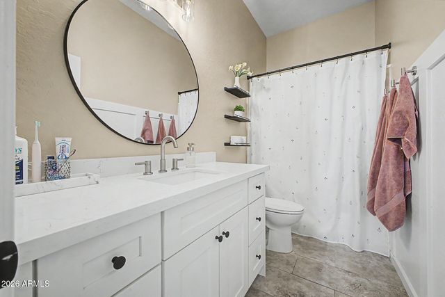 366 E KRISTA Way, Tempe, AZ 85284