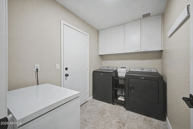366 E KRISTA Way, Tempe, AZ 85284