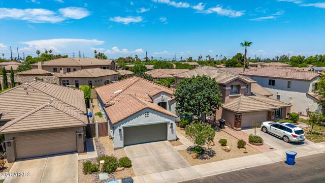 366 E KRISTA Way, Tempe, AZ 85284