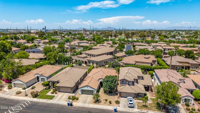 366 E KRISTA Way, Tempe, AZ 85284