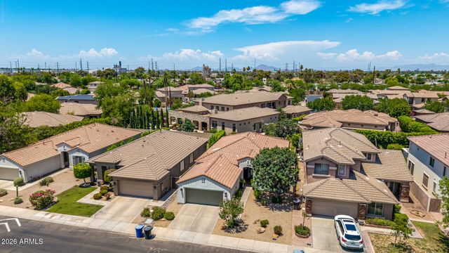 366 E KRISTA Way, Tempe, AZ 85284