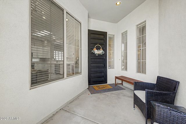 366 E KRISTA Way, Tempe, AZ 85284