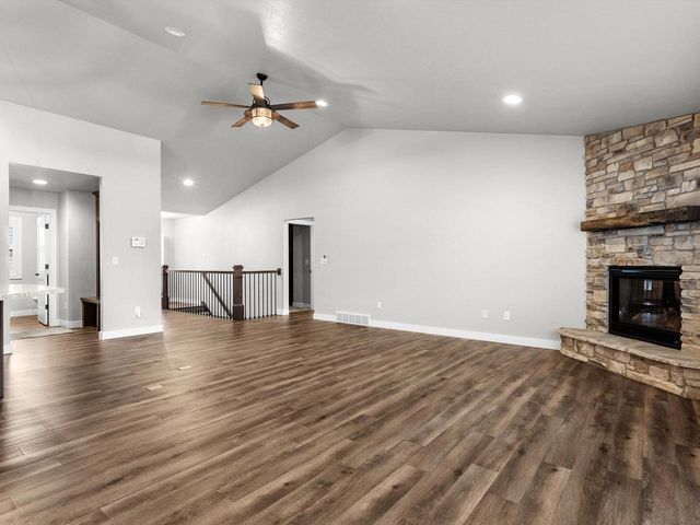 1625 Drusillas WAY, Green Bay, WI 54313