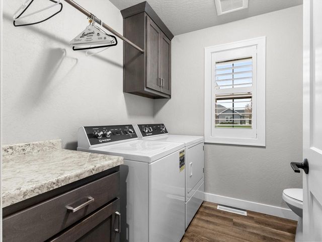 1625 Drusillas WAY, Green Bay, WI 54313
