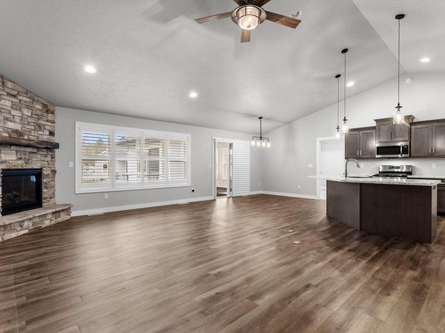 1625 Drusillas WAY, Green Bay, WI 54313