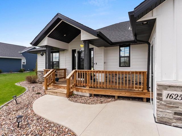 1625 Drusillas WAY, Green Bay, WI 54313