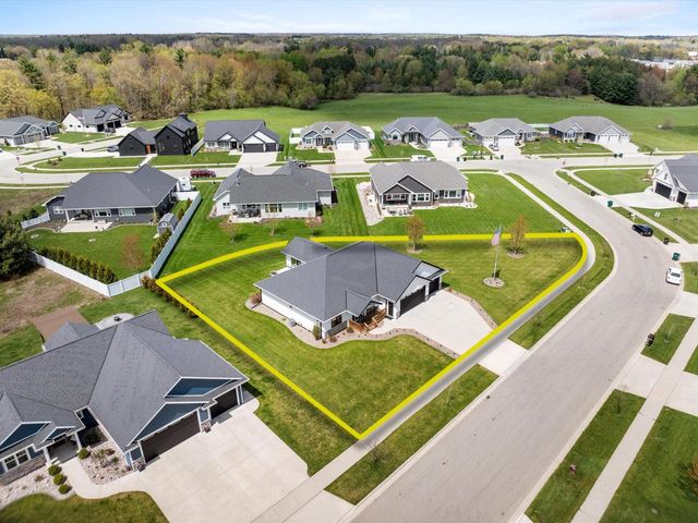 1625 Drusillas WAY, Green Bay, WI 54313