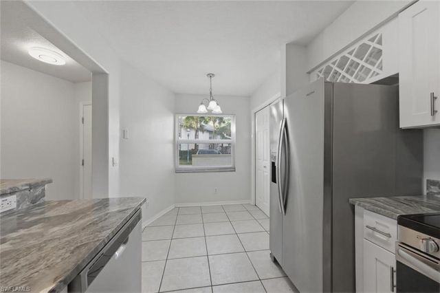 9570 Crescent Garden DR A102, Naples, FL 34109