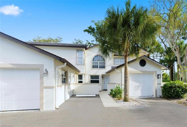 9570 Crescent Garden DR A102, Naples, FL 34109