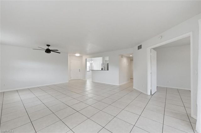 9570 Crescent Garden DR A102, Naples, FL 34109