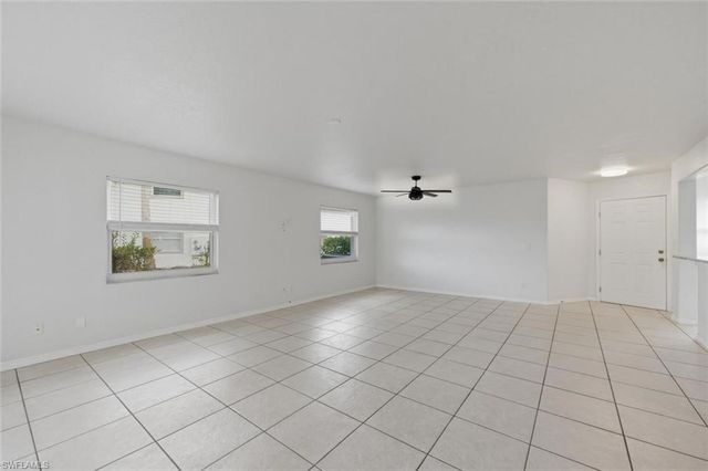 9570 Crescent Garden DR A102, Naples, FL 34109